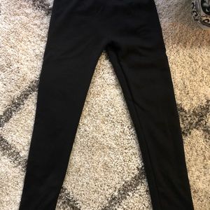 Cozy black leggings